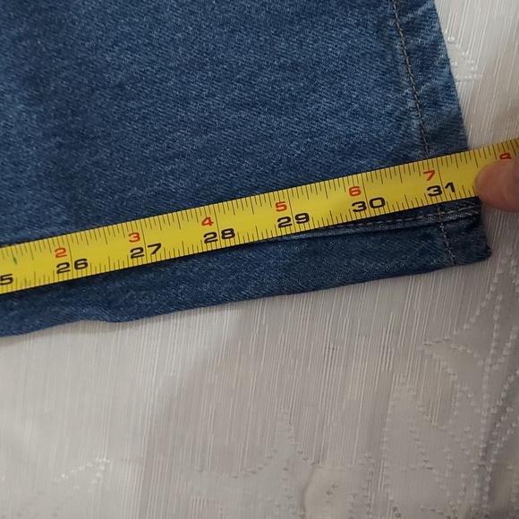 NWOT Venus Relaxed Fit Jeans (8) - Picture 3 of 5